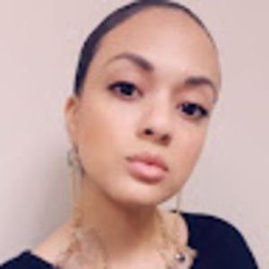 Meet your Posher, Elisa